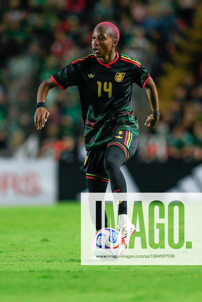 MEXICAN WOMEN S NATIONAL TEAM MEXICO VS. JAMAICA, INTERNATIONAL FRIENDLY, 10 13 2026 QUERÉTARO, MEXICO Action photo of Deneisha Blackwood (No. 14) of Jamaica during an international friendly match at the Estadio Corregidora in Querétaro, Mexico. PHOTO BY IMAGENSHOP AGENCIA FOTOGRAFICA QUERÉTARO, QUERÉTARO, MEXICO