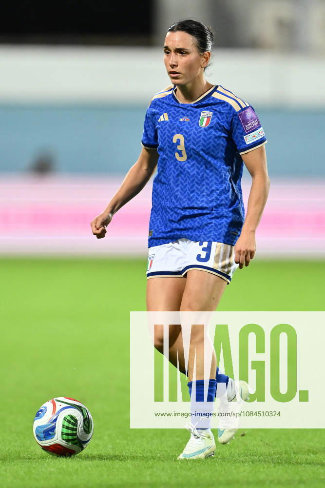 IPA89667065 - Lucia Di Guglielmo of Italy is in action during the second leg of the first round of the 2027 FIFA Women s World Cup European Qualifiers Playoffs between Italy and Belarus at Artemio Franchi Stadium on October 13, 2026, in Florence, Italy.