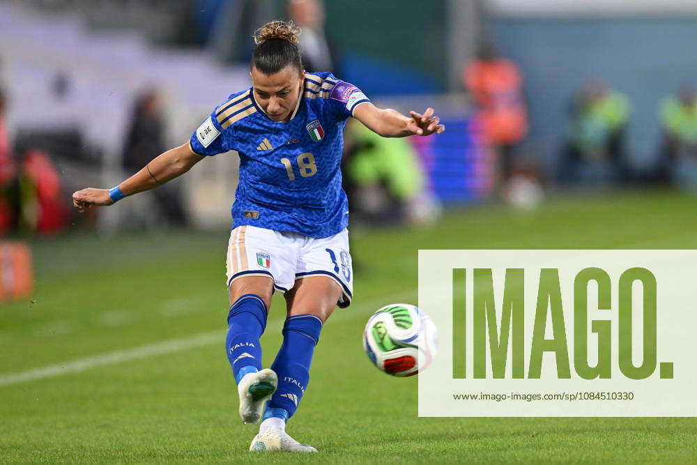 IPA89667069 - Arianna Caruso of Italy is in action during the second leg of the first round of the 2027 FIFA Women s World Cup European Qualifiers Playoffs between Italy and Belarus at Artemio Franchi Stadium on October 13, 2026, in Florence, Italy.