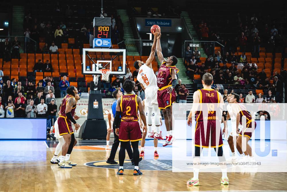 Armel Traore of ratiopharm Ulm and Reginald Perry of KK Bosna BH Telecom Sarajevo battle for the ball during the Basketball Eurocup game between ratiopharm Ulm and BOSNA BH Telecom Sarajevo at the ratiopharm Arena on October 14, 2026 in Neu Ulm, Germany. Photo by Harry Langer, DeFodi Images