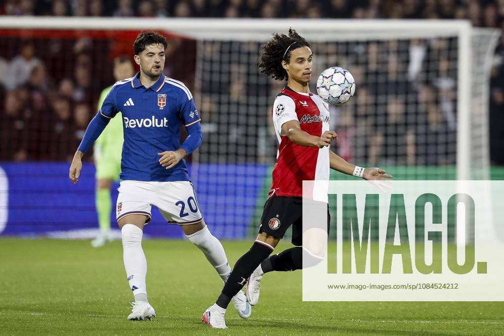 ROTTERDAM - (lr) Martin Baturina of Como and Gjivai Zechiël of Feyenoord during the UEFA Champions League match between Feyenoord and Como at Feyenoord stadium De Kuip, on 12 October 2026 in Rotterdam, the Netherlands. BAS CZERWINSKI ANP ANPxSportx IVx 572430842 originalFilename: 572430842
