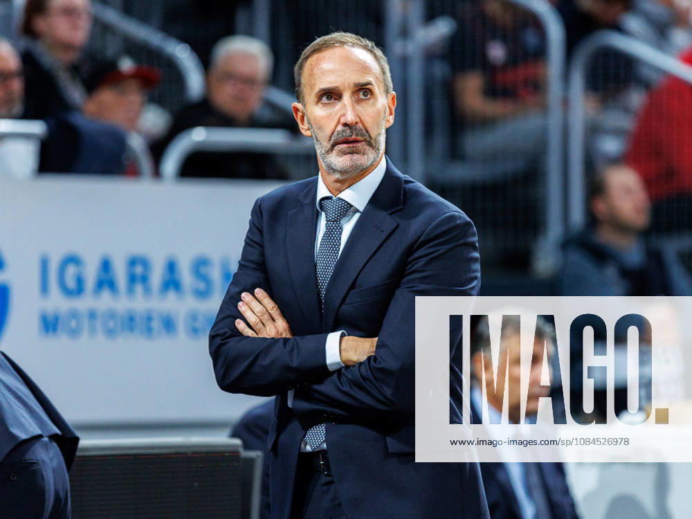 Sito Alonso, UCAM Murcia, Coach, Still Image, Single Photo, Portrait, BMA365 Bamberg Baskets vs. UCAM Murcia, basketball, Basketball Champions League, Matchday 3, October 14, 2026 BMA365 Bamberg Baskets vs. UCAM Murcia, basketball, Basketball Champions League, Matchday 3, October 14, 2026 Bamberg