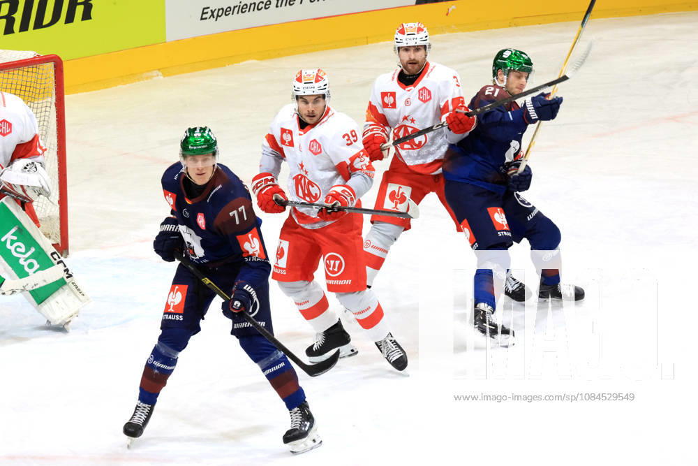 DEU, GER, Ice Hockey, Champions League, 2026–27 Season, Berlin, Eisbären Berlin vs. Klagenfurther AC Eric Hoerdler, Eisbären Berlin 77, Manuel Wiederer, Eisbären Berlin 21, Filip Simonic, Klagenfurt 39, Will MacKinnon, Klagenfurt 3 nordphoto GmbH Engler City, Wellblechpalast, Federal State, Country