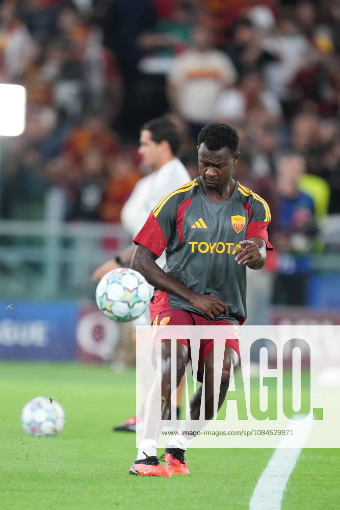 Roma’s Evan Ndicka during the UEFA Champions League Phase - Matchday 2 soccer match between AS Roma and Real Madrid at the Rome s Olympic stadium, Italy - Wednesday October 14, 2026 - Soccer ( Photo by Alfredo Falcone LaPresse )