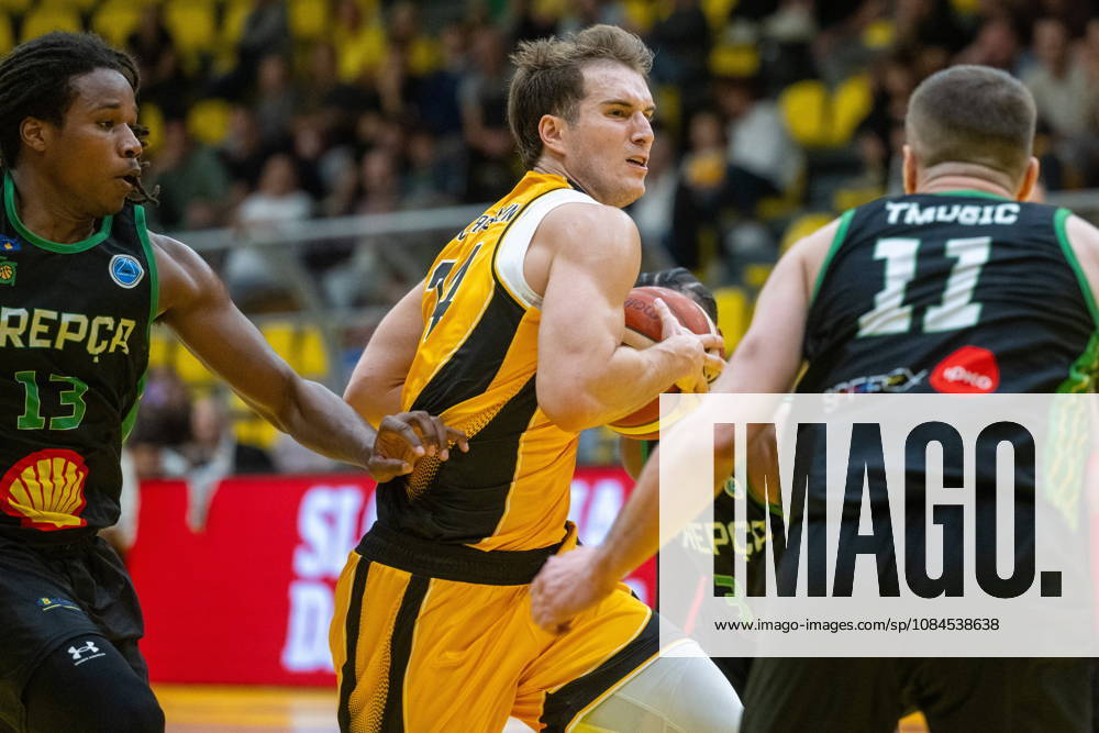 Croatia, Split, 14.10.2026. KK Split basketball hall. Basketball match FIBA ‹‹Europe Cup, KK Split - BC Trepca. In the photo: Trenton McLaughlin, James Graham. Photo: Tom Dubravec CROPIX Split CROATIA