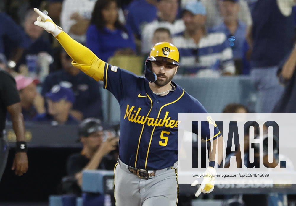 Milwaukee Brewers Garrett Mitchell (5) runs the bases after hitting a solo home run against the the Los Angeles Dodgers in the seventh inning of the MLB, Baseball Herren, USA National League Championship Series playoffs at Dodger Stadium in Los Angeles, California, on Wednesday, October 14, 2026. LAP20261014729 CAROLINExBREHMAN