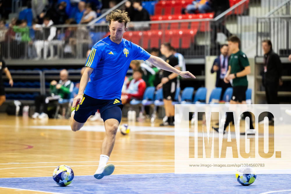 Viktor Mossberg of Sweden ahead of the FIFA Futsal World Cup qualifying match between Hungary and Sweden on October 15, 2026 in Nyíregyháza. Photo: Bildbyran EXT BILDBYRÅN COP 18 XY0131 futsal national team Hungary Sweden national team Sweden BBENG World Cup qualifier Hungary