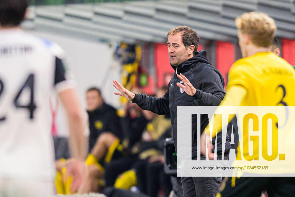 Head coach Felipe Ortiz of Inter Club d Escaldes during the UEFA Conference League soccer match between Mjällby and Inter Club d Escaldes on October 15, 2026 in Helsingborg. Photo by Christoffer Borg Mattisson, BILDBYRÅN COP 261 CB0562 soccer football fotball UEFA Conference League Conference League Mjällby in bbeng soccer football fotball UEFA Conference League Conference League Mjällby in bbeng