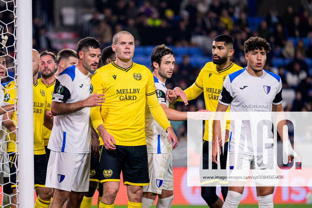 Alexis Sánchez of Inter Club d Escaldes and Jacob Bergström of Mjällby during the UEFA Conference League soccer match between Mjällby and Inter Club d Escaldes on October 15, 2026 in Helsingborg. Photo by Christoffer Borg Mattisson, BILDBYRÅN COP 261 CB0562 soccer football fotball UEFA Conference League Conference League Mjällby in BBENG soccer football fotball UEFA Conference League Conference League Mjällby in BBENG