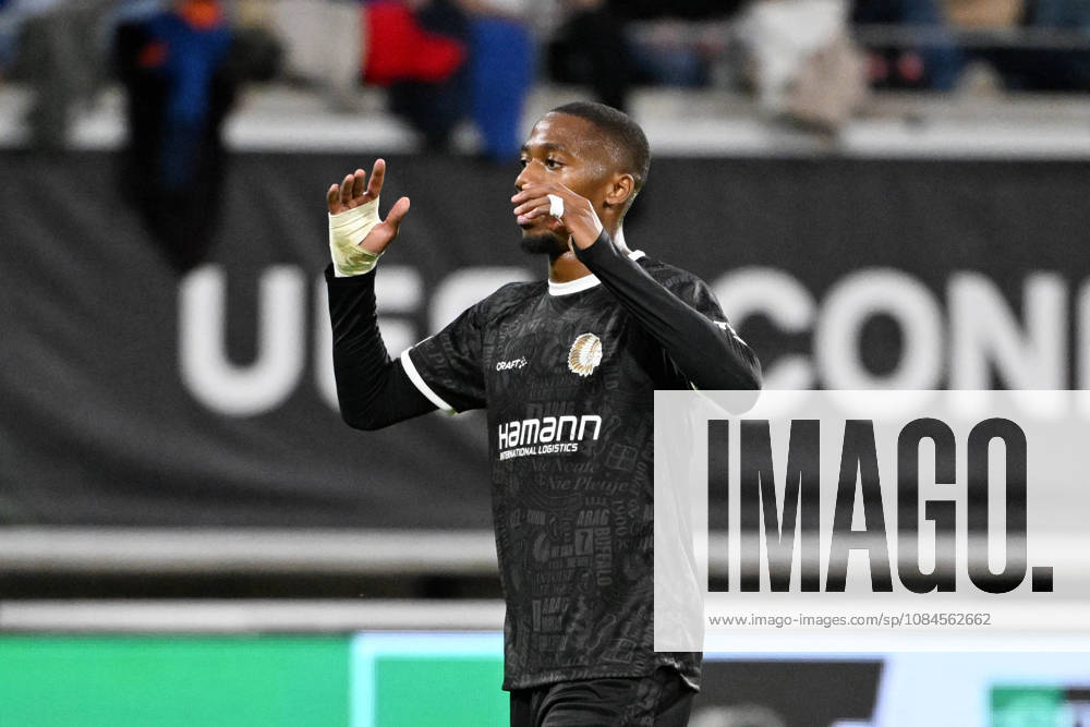 AA Gent vs Aarhus Michel-Ange Balikwisha of KAA Gent looks dejected during Matchday 2 in the 2026-2027 Uefa Conference League season - league phase between AA Gent and AGF Aarhus on October 15 , 2026 in Gent, Belgium. (Photo by Maarten Straetemans Isosport) Gent Belgium