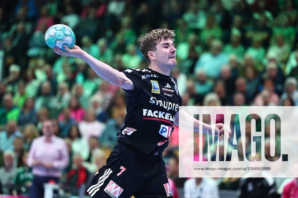 Yannik Bialowa s HC Erlangen, 07 on the seven-meter line GER, HSG Wetzlar vs. HC Erlangen, Handball, Opel Handball Bundesliga, Matchday 9, 2026–2027 season, October 15, 2026, GER, HSG Wetzlar vs. HC Erlangen, Handball, Opel Handball Bundesliga, Matchday 9, 2026–2027 season, October 15, 2026, Wetzlar