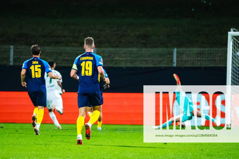 Jaden Montnor of Omonia (2R) in action against during the UEFA Europa League match between Celje (Slovenia) and Omonia (Cyprus) at Stadion Celje, Celje on October 15, 2026 in Celje, Slovenia. (Photo by Andraz Corel Sports Press Photo).