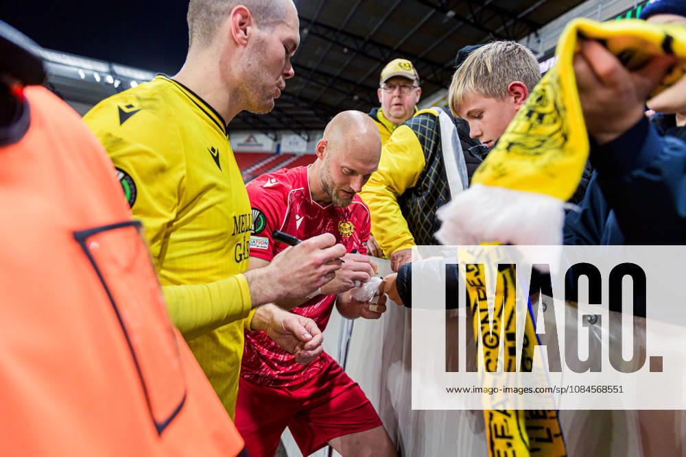 Goalkeeper Alexander Lundin of Mjällby celebrates after the UEFA Conference League soccer match between Mjällby and Inter Club d Escaldes on October 15, 2026 in Helsingborg. Photo by Christoffer Borg Mattisson, BILDBYRÅN COP 261 CB0562 soccer football fotball UEFA Conference League Conference League Mjällby in BBENG celebration cheers