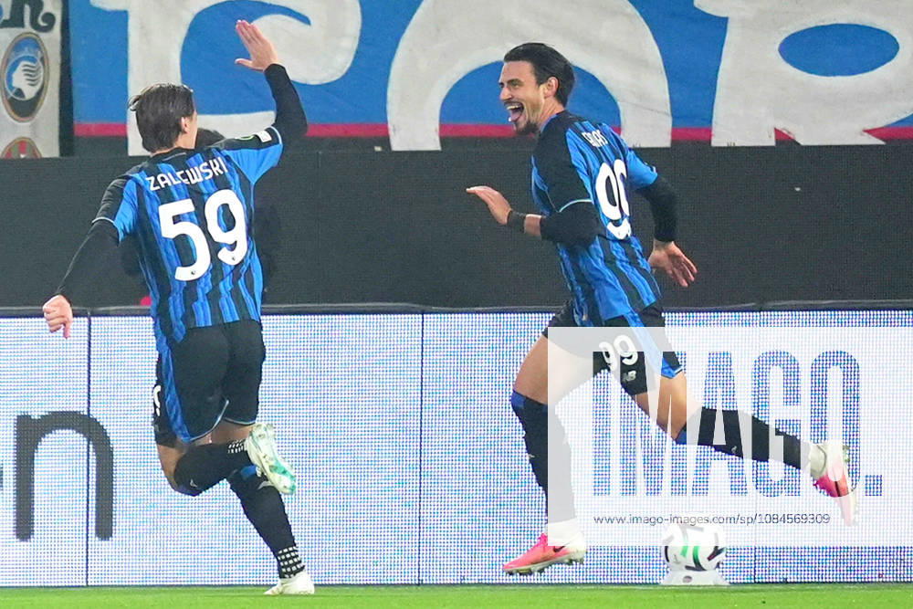 Atalanta s Eljif Elmas celebrates after scoring 1-0 during the Uefa Conference League match soccer match between Atalanta and Pafos at the New Balance Arena in Bergamo , North Italy - Thursday , October 15 , 2026 . - Soccer .