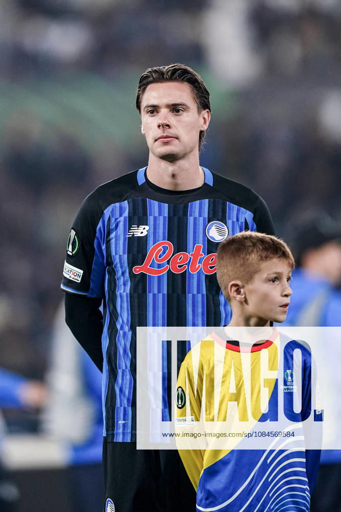 Nicola Zalewski of Atalanta BC during the UEFA Conference League 2026 27 league phase football match between Atalanta BC and Pafos FC at Stadio di Bergamo on October 15, 2026 in Bergamo, Italy