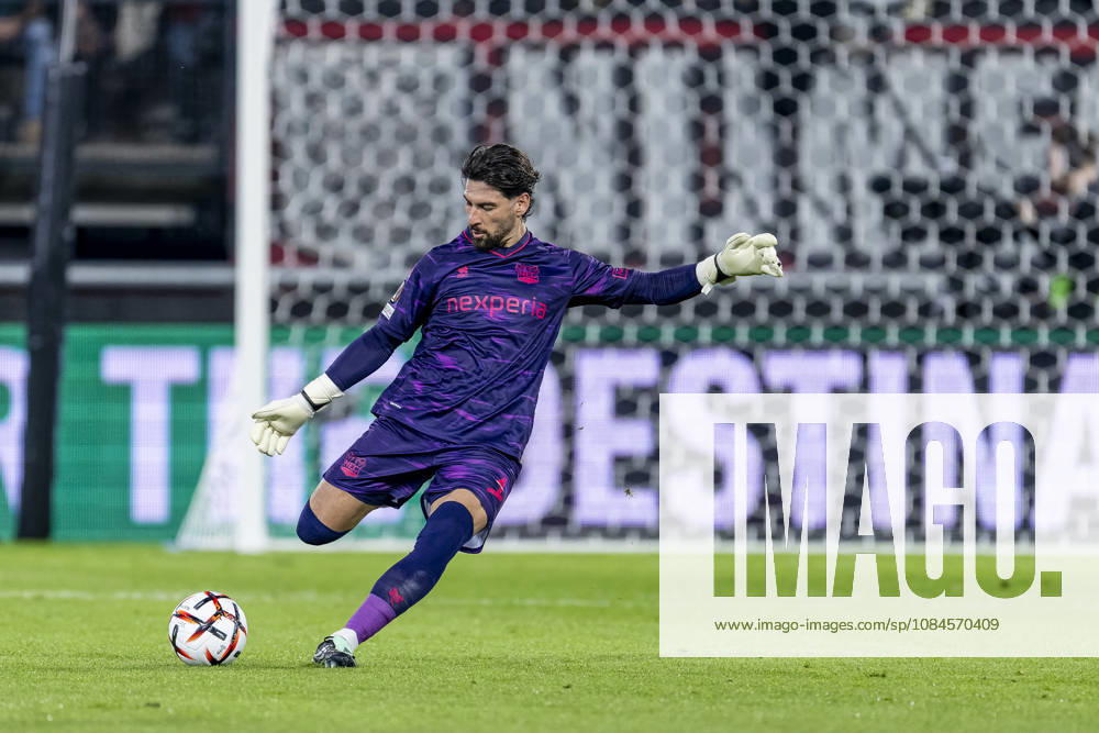 NIJMEGEN NEC Nijmegen goalkeeper Gonzalo Crettaz during the UEFA Europa League match between NEC and Levski Sofia at Stadion De Goffert on October 15, 2026, in Nijmegen, the Netherlands. Photo by DeFodi Images