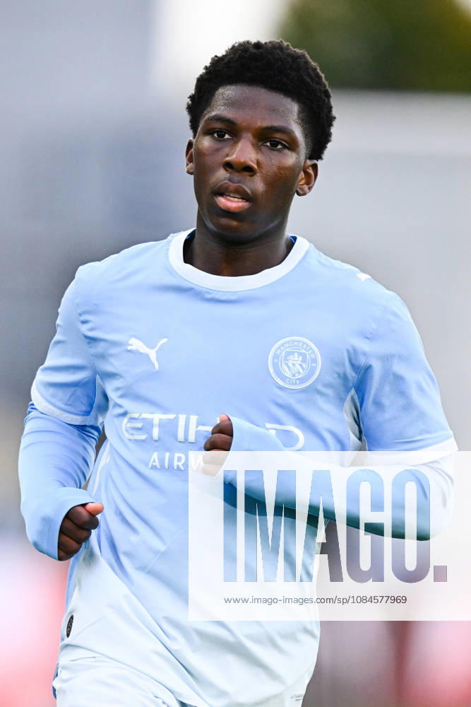 Ryan McAidoo of Man City during the UEFA Youth League football match between Manchester City and Paris Saint Germain at the Etihad Stadium in Manchester, England. (Photo by Will Palmer Sports Press Photo)