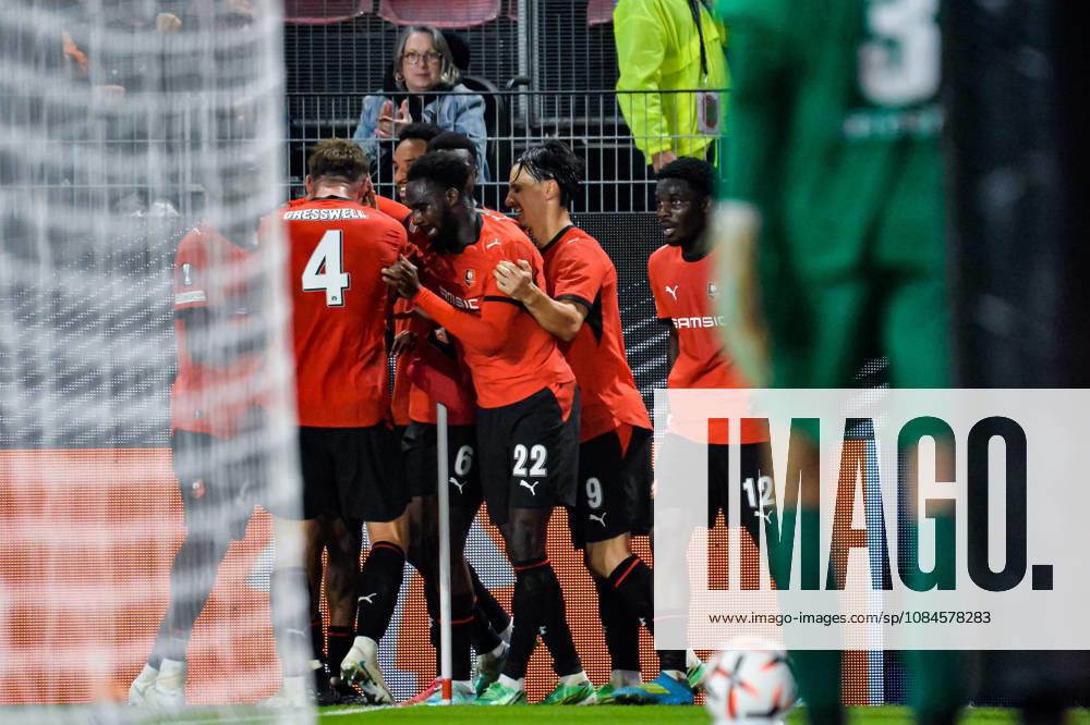 Joie des joueurs du Stade Rennais aprés le but de Abdelhamid Ait Boudlal (Stade Rennais)