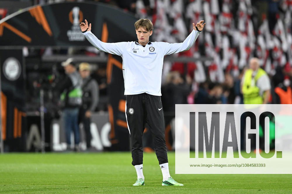 Bournemouth v Sturm Graz, Europa League Julian Halwachs (40) of Sturm Graz warming up ahead of the Europa League match between Bournemouth and Sturm Graz at the Vitality Stadium, Bournemouth, UK on 15 October 2026. Bournemouth Vitality Stadium Dorset UK Editorial use only ,