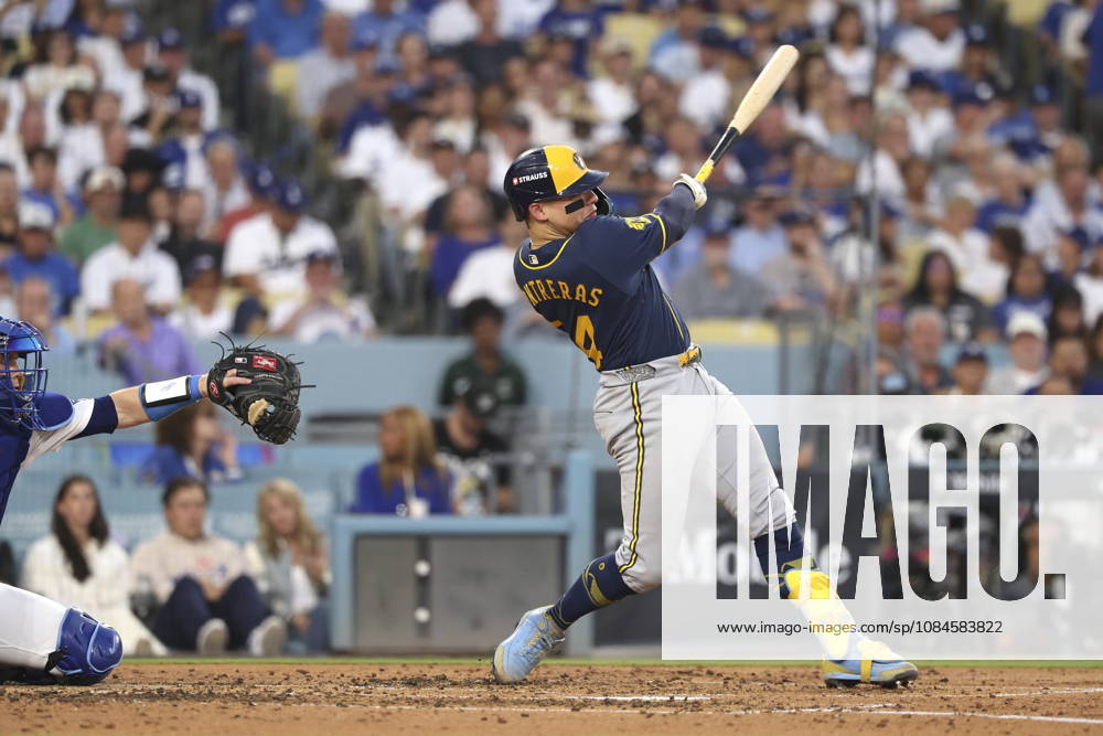 MLB, Baseball Herren, USA Postseason: NLCS Game 4 - Los Angeles Dodgers vs Milwaukee Brewers Milwaukee Brewers catcher William Contreras in action during Game 4 of the National League Championship Series between the Los Angeles Dodgers and the Milwaukee Brewers at Dodger Stadium in Los Angeles, California, USA, 15 October 2026. LOS ANGELES CALIFORNIA UNITED STATES
