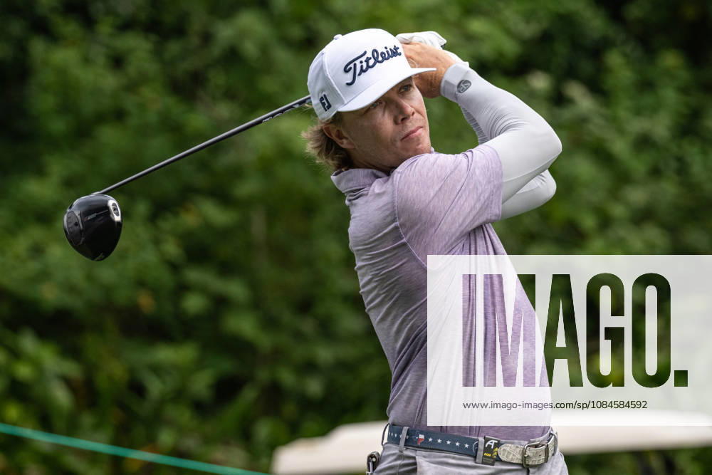 Maximilian ROTTLUFF from Germany. Round 2 in the Macao Open Golf at Macau Golf & Country Club. Macau Open Golf Round 2 - ZUMAr144 20261016_zap_r144_022