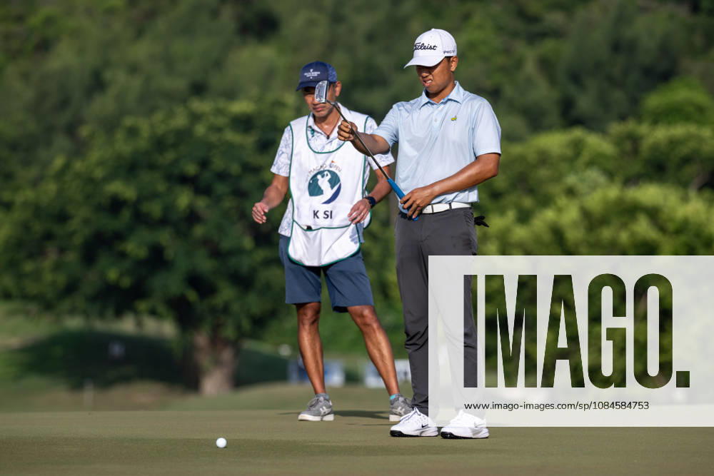 Kelvin SI from Macau. Round 2 in the Macao Open Golf at Macau Golf & Country Club. Macau Open Golf Round 2 - ZUMAr144 20261016_zap_r144_044