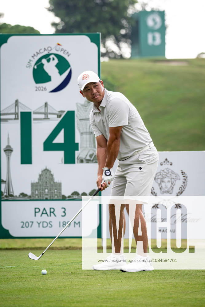 WU, Ashun from China. Round 2 in the Macao Open Golf at Macau Golf & Country Club. Macau Open Golf Round 2 - ZUMAr144 20261016_zap_r144_049