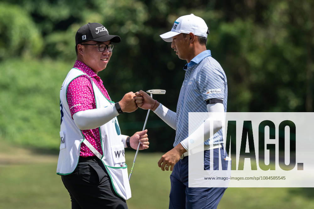 WANG Wei-hsuan finishes -10par to rank 2nd.Round 2 in the Macao Open Golf at Macau Golf & Country Club. Coloane China - ZUMAr144 20261016_zap_r144_082