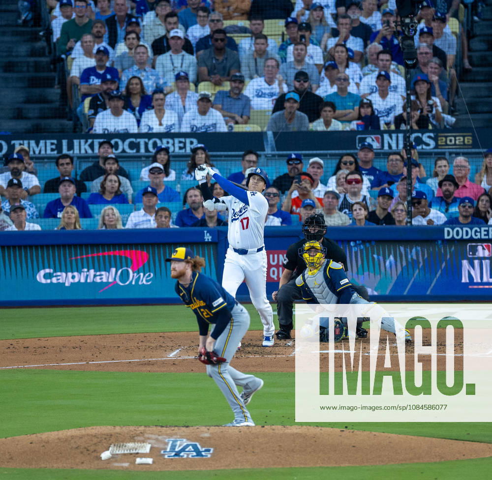 Los Angeles Dodgers Shohei Ohtani runs the bases as he hits a 3 run home run the second inning against the Milwaukee Brewers in Game 4 of the National League Championship Series at Dodgers Stadium in Los Angeles, California on Oct. 15, 2026. . . Los Angeles USA - ZUMAa60_ 0869623083st