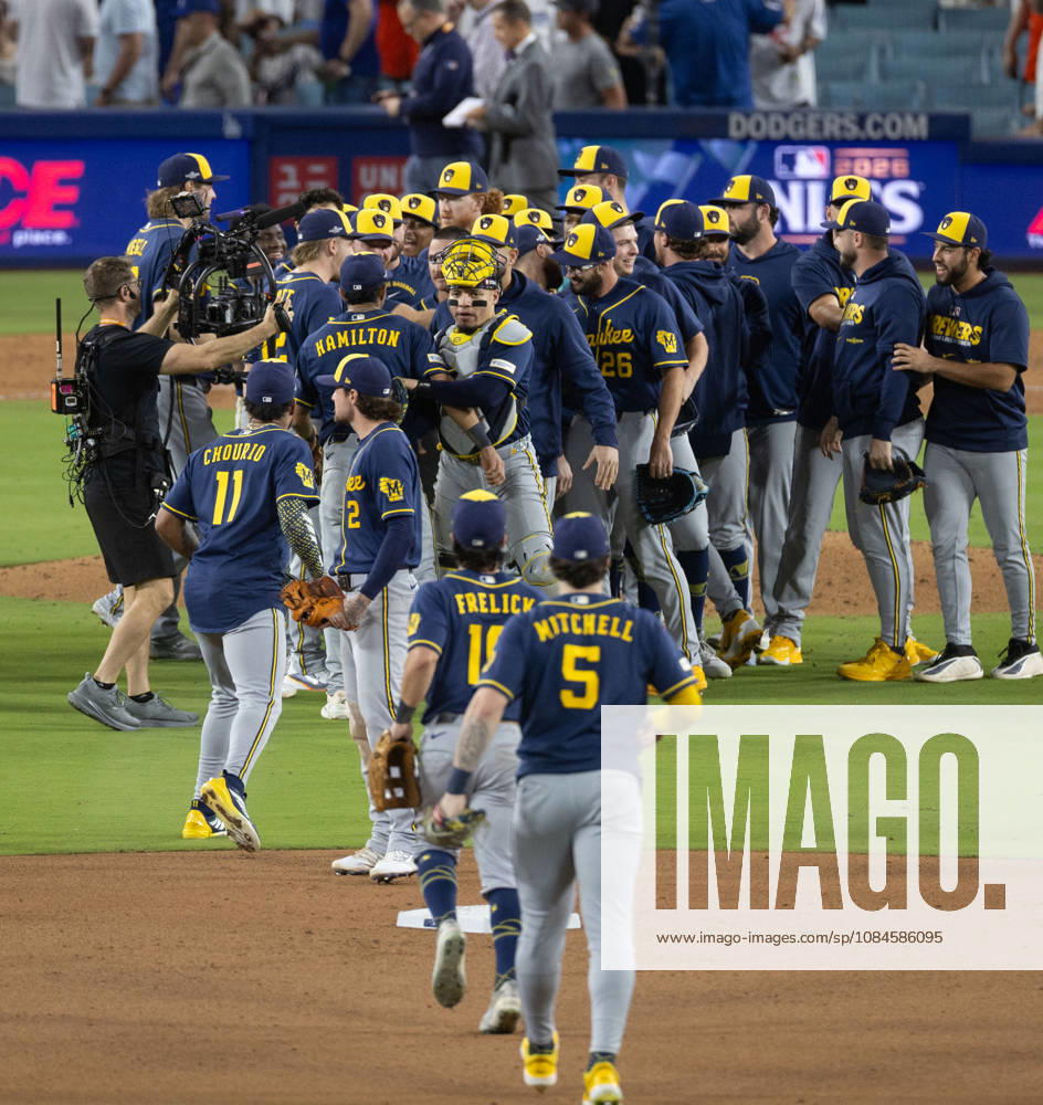 Milwaukee Brewers players celebrated after winning the Game 4 of the National League Championship Series against the Los Angeles Dodgers at Dodgers Stadium in Los Angeles, California , on Oct. 15, 2026..Brewers won the game 6-4 to advance to the World Series . . Los Angeles USA - ZUMAa60_ 0869635367st