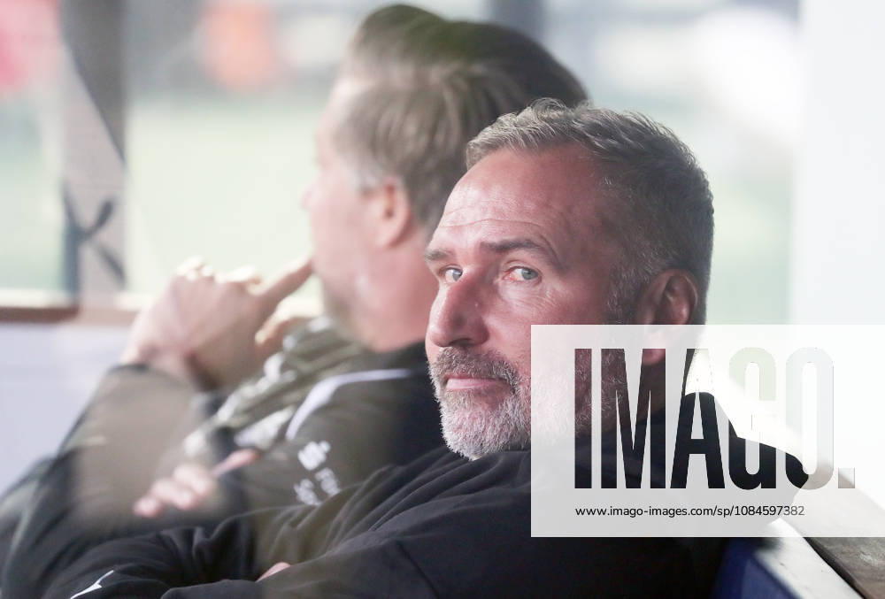 Coach Tim Walter, Holstein Kiel Soccer, Men s Team, 2026–2027 Season, 2. Bundesliga, Holstein Stadium, Holstein Kiel vs. Hertha BSC Berlin. DFL regulations prohibit any use of photographs as image sequences and or quasi-video.