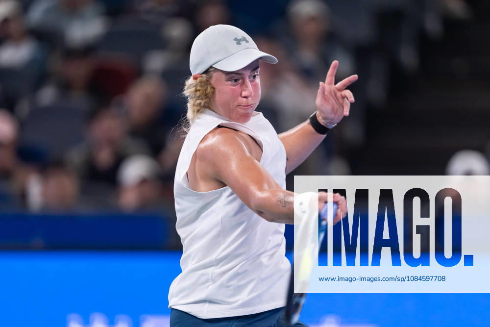 Sonay Kartal of UK seen in action with Elina Svitolina of Ukraine (Not in view) during the Wuhan Open final match at the Optics Valley International Tennis Center. Sonay Kartal defeated Elina Svitolina with a score of 6-2, 2-6, 6-4. 2026 WTA, Tennis Damen Wuhan Open: Sonay Kartal - Elina Svitolin In China - 16 Oct - ZUMAs197 20261016_aaa_s197_130