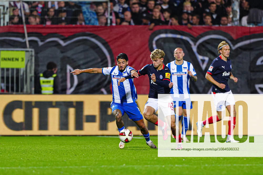 Kevin Sessa, Hertha BSC, 08; Till Wiese, Holstein Kiel, 43 (GER); Holstein Kiel vs. Hertha BSC, Soccer, 2. Bundesliga, Matchday 08, 2026–2027 Season, October 16, 2026 DFL regulations prohibit any use of photographs as image sequences and or quasi-video GER, Holstein Kiel vs. Hertha BSC, Soccer, 2. Bundesliga, Matchday 08, 2026–2027 Season, October 16, 2026, Kiel