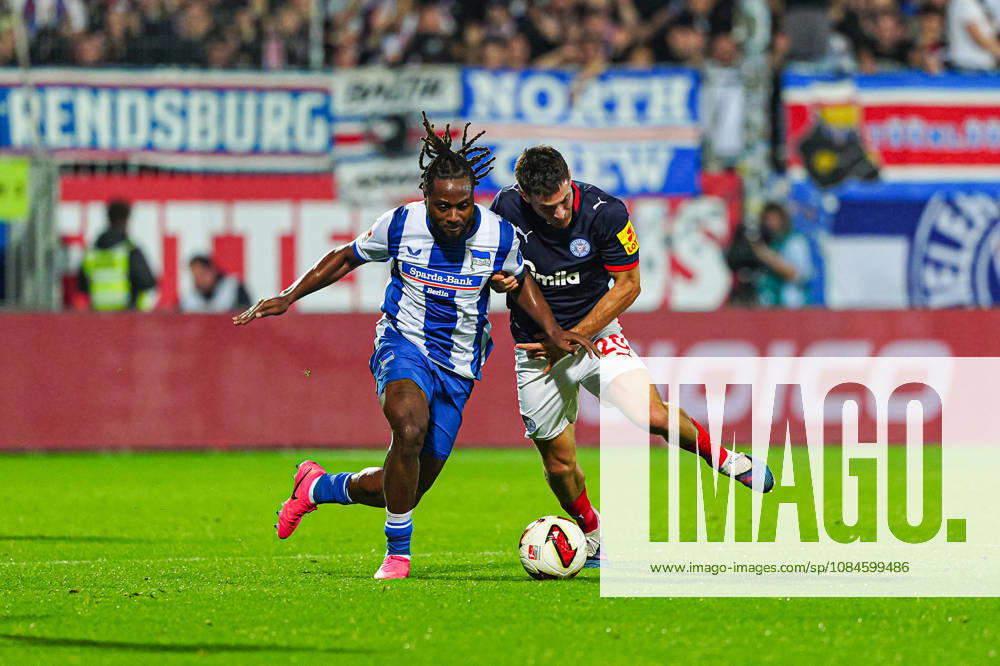 Deyovaisio Zeefuik, Hertha BSC, 42; Adrian Kapralik, Holstein Kiel, 20 (GER); Holstein Kiel vs. Hertha BSC, soccer, 2. Bundesliga, Matchday 08, 2026–2027 season, October 16, 2026 DFL regulations prohibit any use of photographs as image sequences and or quasi-video GER, Holstein Kiel vs. Hertha BSC, soccer, 2. Bundesliga, Matchday 08, 2026–2027 season, October 16, 2026, Kiel