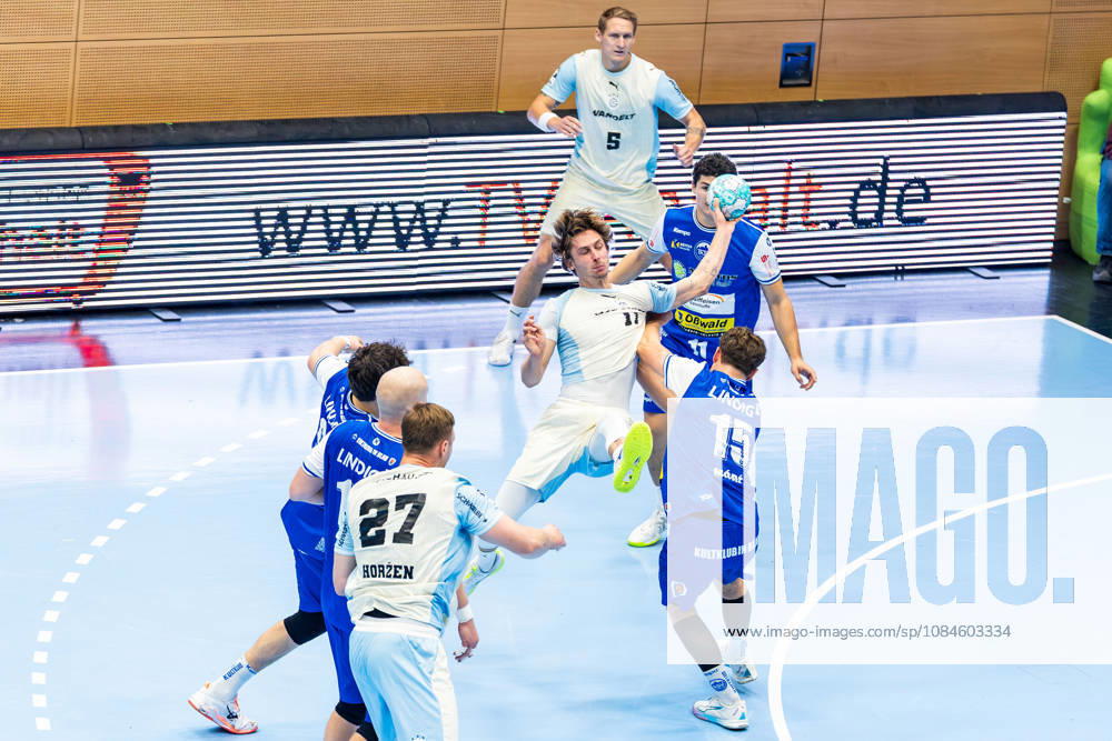 GER, Handball, Men, Season 26–27, Opel 1st Division, Matchday 9, ThSV Eisenach vs. VfL Gummersbach, Mathis Haeseler (VfL Gummersbach), David More (ThSV Eisenach), 15 99817 Eisenach, Werner Assmann, Halle am Sportpark, Thuringia, Germany