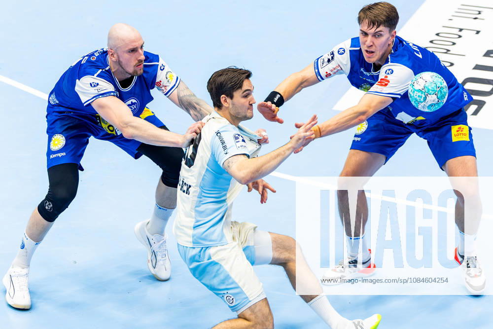 GER, Handball, Men, Season 26–27, Opel 1st Division, Matchday 9, ThSV Eisenach vs. VfL Gummersbach, Dominik Solak (ThSV Eisenach, 30), Oskar Joelsson (ThSV Eisenach, 3), 99817 Eisenach, Werner Assmann, Am Sportpark, Thuringia, Germany