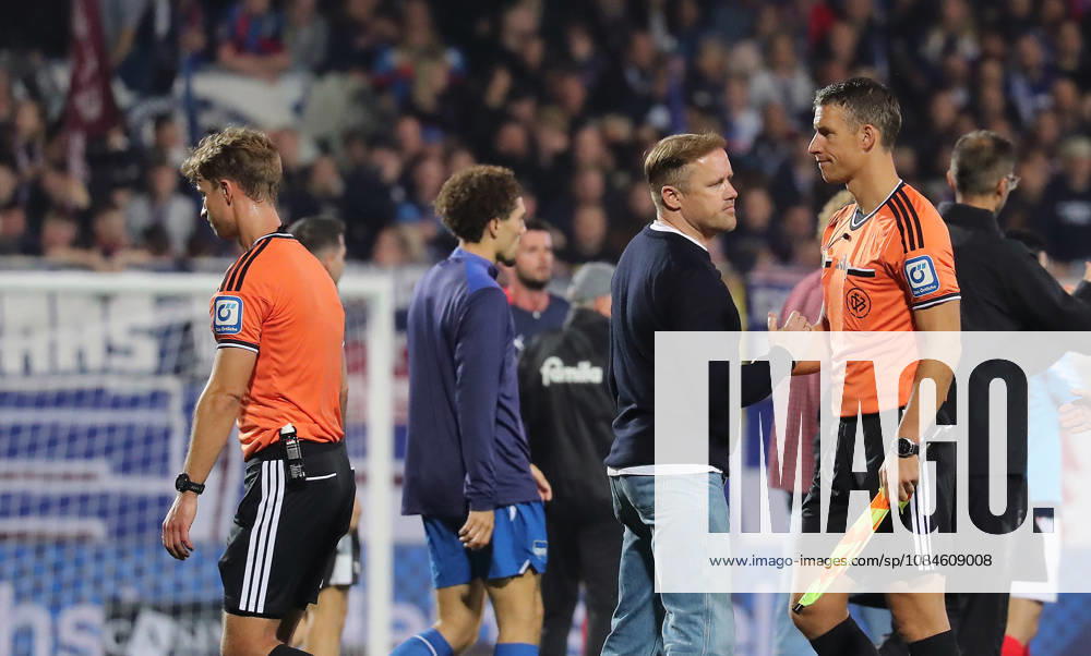 Olaf Rebbe after the final whistle, Men s Soccer, 2026–2027 Season, 2. Bundesliga, Holstein Stadium, Holstein Kiel vs. Hertha BSC Berlin, 0–0. DFL regulations prohibit any use of photographs as image sequences and or quasi-video.