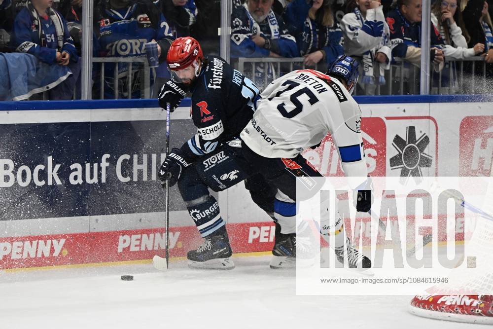From left to right: Mirko Hoefflin, Schwenninger Wild Wings 10; Alex Breton, ERC Ingolstadt 75; Schwenninger Wild Wings vs. ERC Ingolstadt, DEL, Regular Season, Matchday 8, 2026–2027 Season, October 16, 2026: Schwenninger Wild Wings vs. ERC Ingolstadt, DEL, Regular Season, Matchday 8, 2026–2027 Season, October 16, 2026, Schwenningen