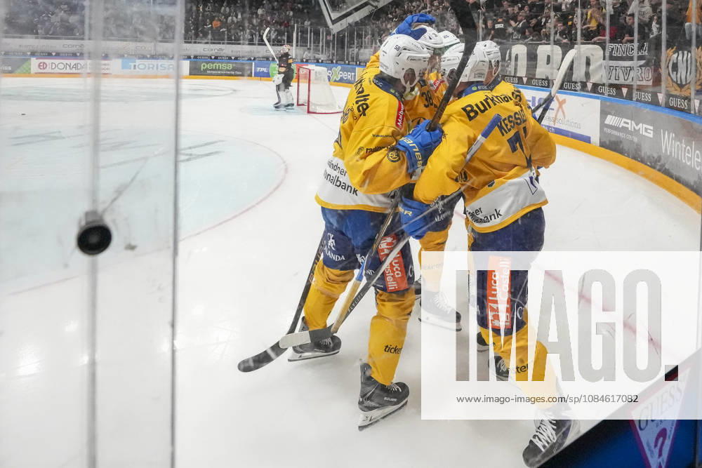 LUGANO, SWITZERLAND, OCTOBER 16 — HCD celebrates its first goal during the game between HC Lugano and HC Davos at the Corner Arena on October 16, 2026, in Lugano, Switzerland. Lugano, Ticino, Switzerland