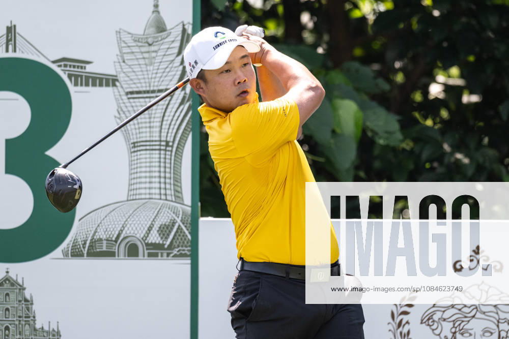 Taiwanese golfer,LEE, Chieh-po. Round 3 in the Macao Open Golf at Macau Golf & Country Club. Macau Open Golf Round 3 - ZUMAr144 20261017_zap_r144_052