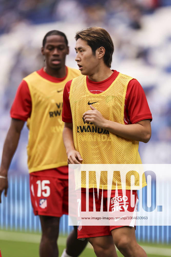 Kang-in Lee of Atletico de Madrid warms up during the Spanish league, LaLiga EA Sports, football match played between RCD Espanyol and Atletico de Madrid at RCDE Stadium on October 17, 2026 in Cornella, Spain. RCD Espanyol V Atletico De Madrid - LaLiga EA Sports - ZUMAa181 20261017_zaa_a181_106