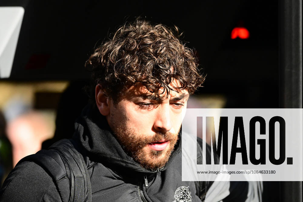 Fulham v Hull City, Premier League Hull City midfielder Matt Crooks (25) during the Premier League match between Fulham and Hull City at Craven Cottage, London, UK on 17 October 2026. London Craven Cottage Greater London UK Editorial use only DataCo restrictions apply See www.football-dataco.com ,