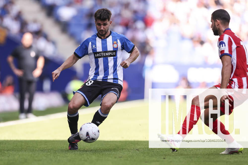 Javi Hernandez of RCD Espanyol in action during the Spanish league, LaLiga EA Sports, football match played between RCD Espanyol and Atletico de Madrid at RCDE Stadium on October 17, 2026 in Cornella, Spain. Cornella SPAIN - ZUMAa181 20261017_zaa_a181_122