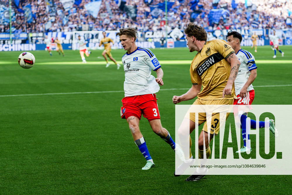 Germany Soccer Bundesliga 2026-27, Matchday 6: Hamburger SV (HSV) vs. VfB Stuttgart at Volkspark Stadium, Hamburg; David Moeller Wolfe (Hamburger SV), 3; Ramon Hendriks (VfB Stuttgart), 3