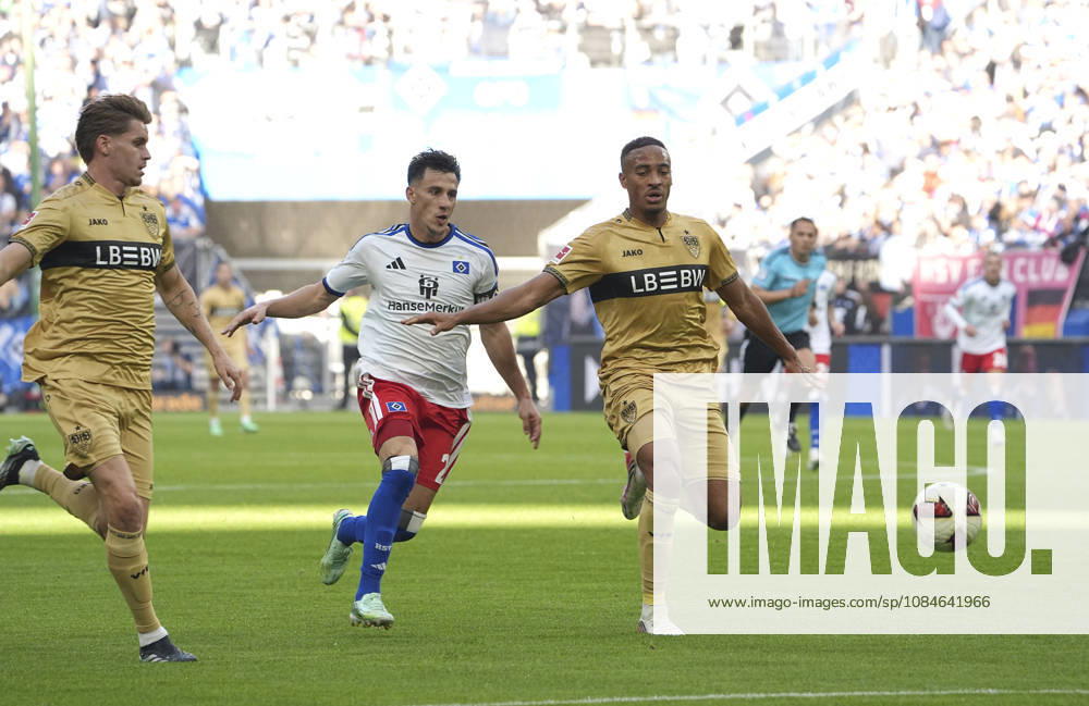 Photo by Jamie LEWELING: Stuttgart vs. Nicolas CAPALDO, HSV, Bundesliga, Matchday 6 on Sat, Oct. 17, 2026, Hamburger SV vs. VfB Stuttgart
