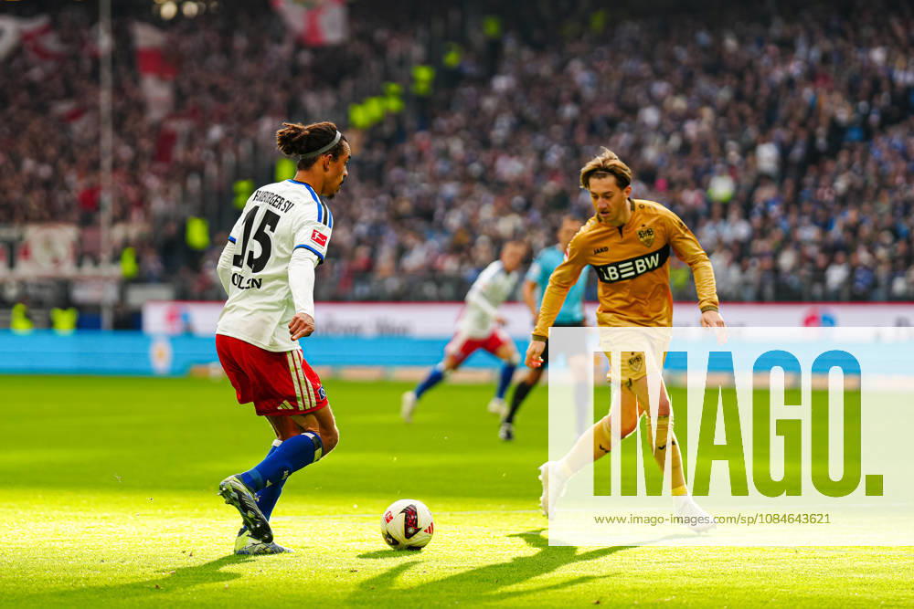 Yussuf Poulsen, Hamburger SV, 15; Angelo Stiller, VfB Stuttgart, 06 GER; Hamburger SV vs. VfB Stuttgart, soccer, Bundesliga 1, Matchday 06, 2026–2027 season, October 17, 2026 DFL regulations prohibit any use of photographs as image sequences and or quasi-video GER, Hamburger SV vs. VfB Stuttgart, soccer, 1st Bundesliga, Matchday 06, 2026–2027 Season, October 17, 2026, Hamburg