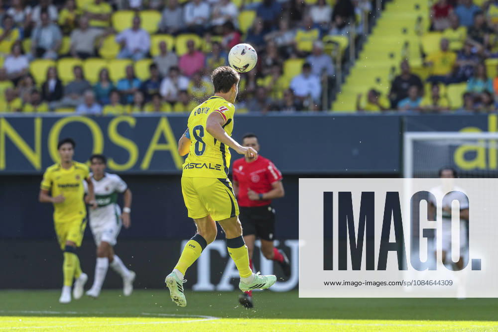 Juan Foyth of Villarreal CF in action during the Spanish league, LaLiga EA Sports, football match played between Villarreal CF and Elche CF at La Ceramica stadium on October 17, 2026, in Villarreal, Spain. Villarreal SPAIN - ZUMAa181 20261017_zaa_a181_185