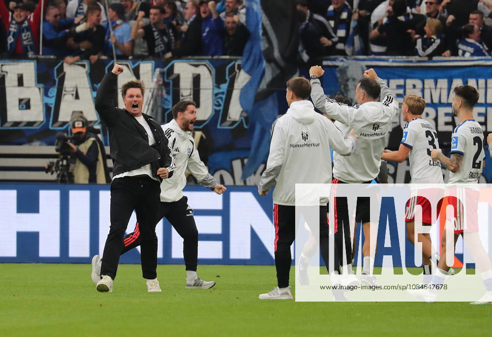 Coach Merlin Polzin of Hamburger SV celebrates after scoring the 1-0 goal. Soccer, Men s, 2026–2027 season, 1st Division, Volksparkstadion, Hamburger SV vs. VfB Stuttgart, 1–0. DFL regulations prohibit any use of photographs as image sequences and or quasi-video.
