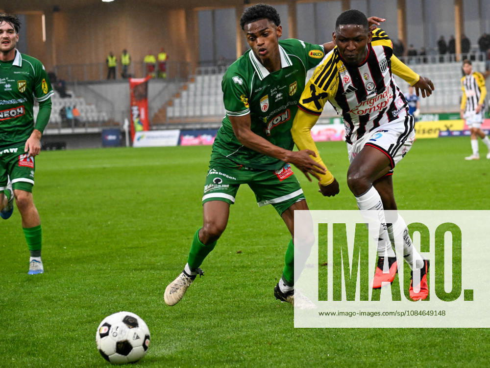 SOCCER - BL, A.Lustenau vs LASK LUSTENAU,AUSTRIA,17.OCT.26 - SOCCER - ADMIRAL Bundesliga, SC Austria Lustenau vs Linzer ASK. Image shows Anilson Dourado Santiago (A.Lustenau) and Yvan Dibango (LASK). GEPAxpictures xOliverxLerch