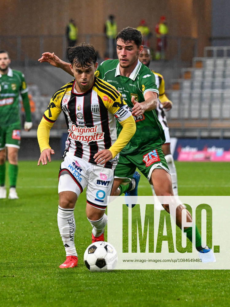 SOCCER - BL, A.Lustenau vs LASK LUSTENAU,AUSTRIA,17.OCT.26 - SOCCER - ADMIRAL Bundesliga, SC Austria Lustenau vs Linzer ASK. Image shows Sascha Horvath (LASK) and Dion Kacuri (A.Lustenau). GEPAxpictures xOliverxLerch